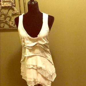 ⬇️NWT Anthropologie Ruffle Top